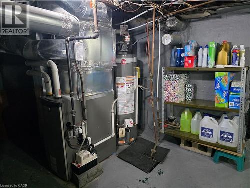 51 Beach Road, Hamilton, ON - Indoor Photo Showing Basement