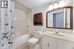 Main Bathroom - 
