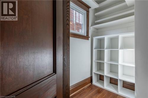 27 Cliff Avenue, Hamilton, ON - Indoor