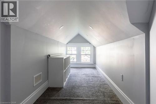 27 Cliff Avenue, Hamilton, ON - Indoor Photo Showing Other Room