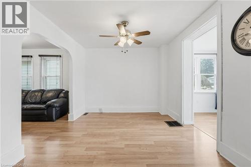20 York Street, Welland, ON - Indoor Photo Showing Other Room