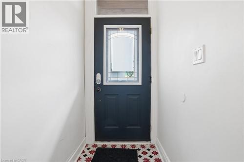 Entrance to property - 313 Mary Street, Hamilton, ON - Indoor Photo Showing Other Room