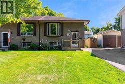 110 GRAYSTONE Crescent  Welland, ON L3C 6G7
