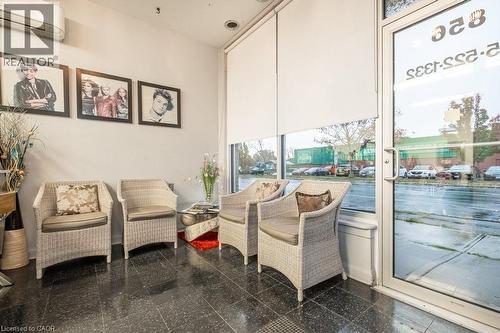 858 King Street W, Hamilton, ON 