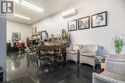 858 King Street W, Hamilton, ON 