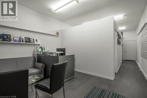 858 King Street W, Hamilton, ON 