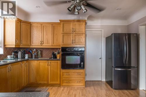 858 King Street W, Hamilton, ON 