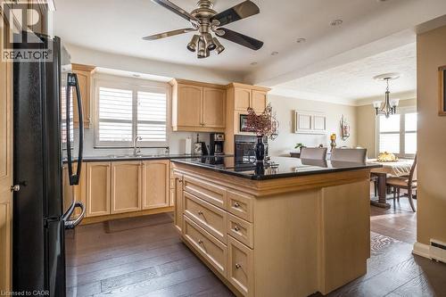 858 King Street W, Hamilton, ON 