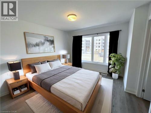 20 Steele Crescent, Guelph, ON - Indoor Photo Showing Bedroom