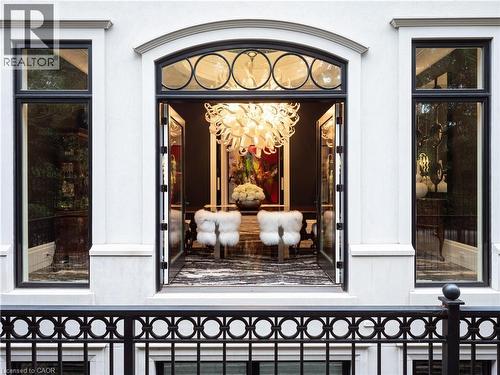 15 Chartwell Road, Oakville, ON - Outdoor