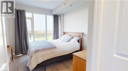 560 North Service Road Unit# 304, Grimsby, ON - Indoor Photo Showing Bedroom