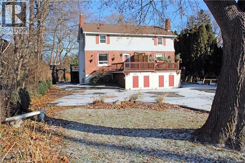 205 Main Street E, Grimsby, ON - Outdoor