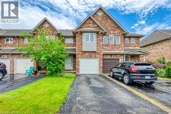 4084 KRYZAN Drive  Burlington, ON L7M 4Z5