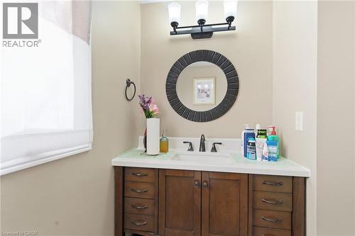 185 Denistoun Street Unit# 116, Welland, ON - Indoor Photo Showing Bathroom