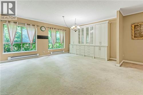 249 Major Mackenzie Drive E Unit# 106, Richmond Hill, ON - Indoor