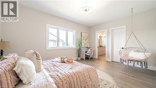 73 Workman Crescent, Plattsville, ON - Indoor Photo Showing Bedroom