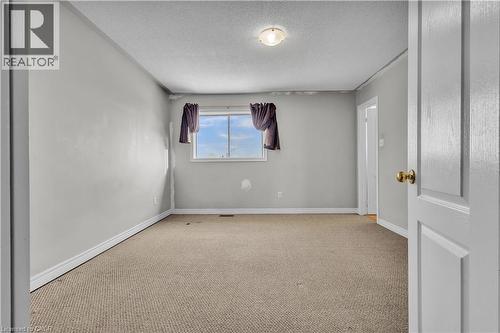 23 Stonecairn Drive, Cambridge, ON - Indoor Photo Showing Other Room