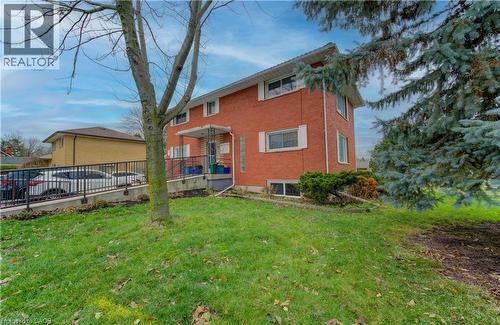 27 Margaret Avenue N, Waterloo, ON - Outdoor