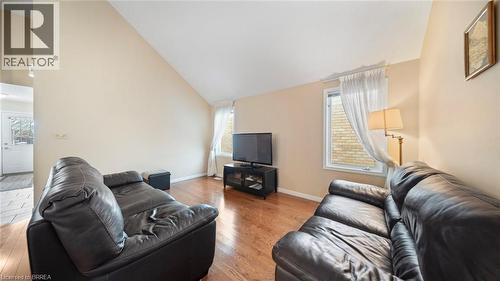 38 Sinclair Street, Guelph, ON - Indoor Photo Showing Living Room
