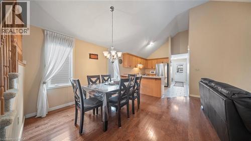 38 Sinclair Street, Guelph, ON - Indoor Photo Showing Dining Room