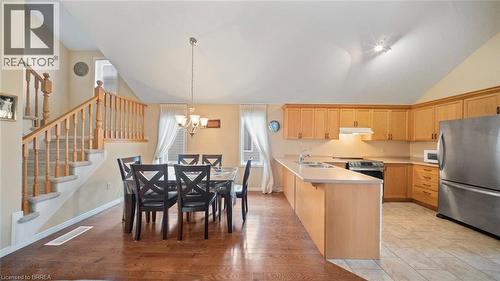 38 Sinclair Street, Guelph, ON - Indoor Photo Showing Kitchen