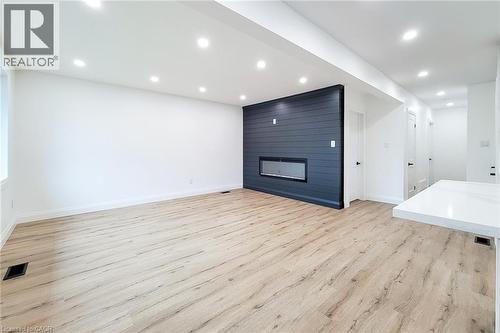 53 Winchester Boulevard, Hamilton, ON - Indoor