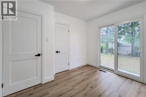 53 Winchester Boulevard, Hamilton, ON - Indoor Photo Showing Other Room