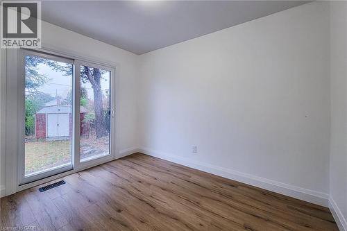 53 Winchester Boulevard, Hamilton, ON - Indoor Photo Showing Other Room