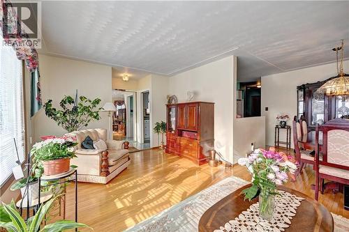 132 Forest Hill Drive, Kitchener, ON - Indoor