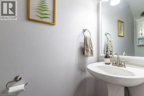 26 Moss Boulevard Unit# 77, Hamilton, ON - Indoor Photo Showing Bathroom