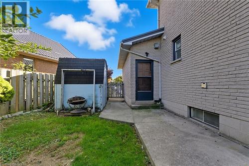 2 Morningstar Court, Hamilton, ON - Outdoor With Exterior