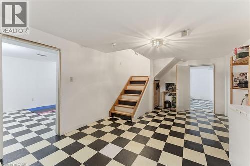 2 Morningstar Court, Hamilton, ON - Indoor Photo Showing Other Room