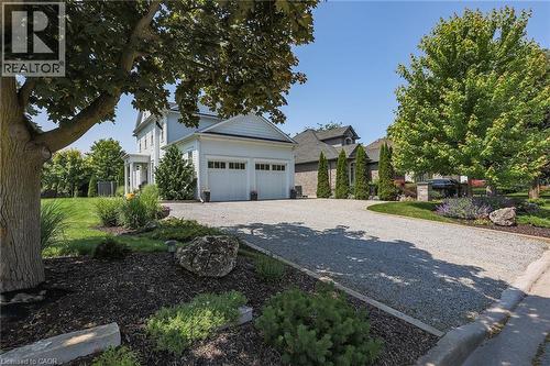 Oversized Double Garage - 507 Mississagua Street, Niagara-On-The-Lake, ON - Outdoor