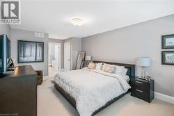 Upper Bedroom Suite #3 with ensuite and walk-in closets - 