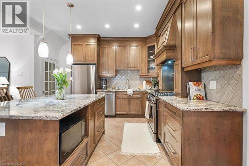 336 Emerald Street N, Hamilton, ON - Indoor Photo Showing Kitchen With Stainless Steel Kitchen With Upgraded Kitchen