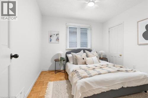336 Emerald Street N, Hamilton, ON - Indoor Photo Showing Bedroom