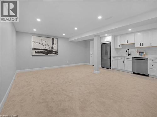 3406 Putter Place, Burlington, ON - Indoor Photo Showing Kitchen