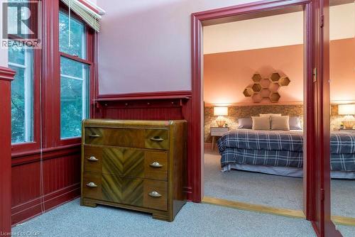 90 Blake Street, Hamilton, ON - Indoor Photo Showing Bedroom