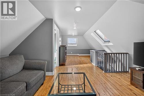 90 Blake Street, Hamilton, ON - Indoor