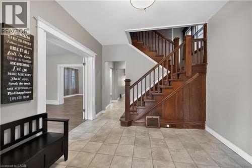 90 Blake Street, Hamilton, ON - Indoor Photo Showing Other Room