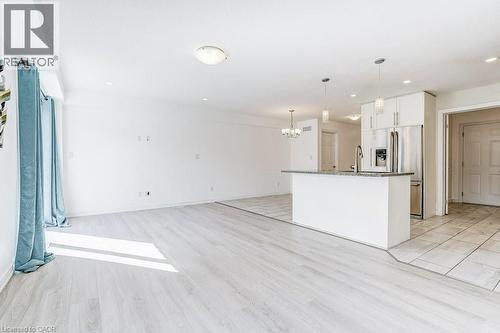 318 Old Huron Road, Kitchener, ON - Indoor Photo Showing Kitchen