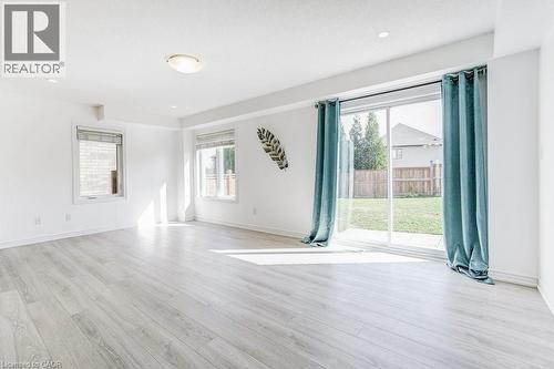 318 Old Huron Road, Kitchener, ON - Indoor Photo Showing Other Room