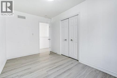 318 Old Huron Road, Kitchener, ON - Indoor Photo Showing Other Room