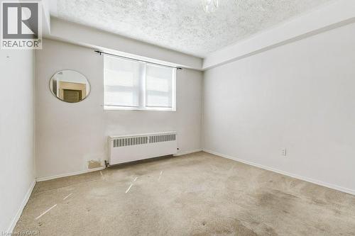 2418 New Street Unit# 1, Burlington, ON - Indoor Photo Showing Other Room
