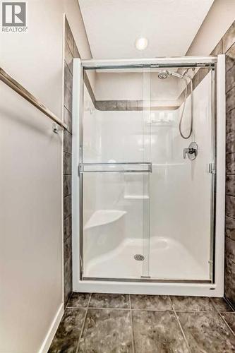 238 Panatella  Nw, Calgary, AB - Indoor Photo Showing Bathroom
