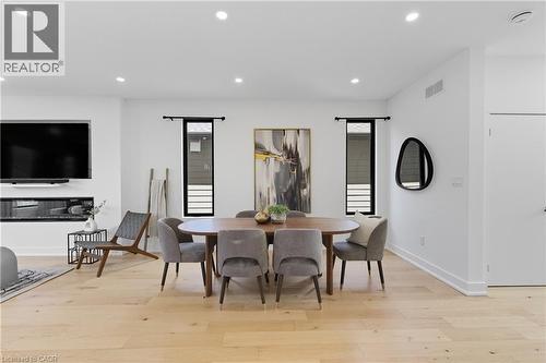 20 Ivy Crescent, Thorold, ON - Indoor Photo Showing Dining Room