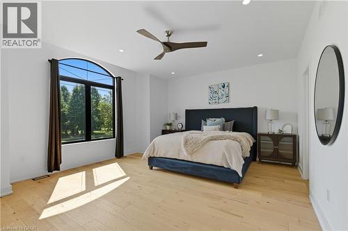 20 Ivy Crescent, Thorold, ON - Indoor Photo Showing Bedroom