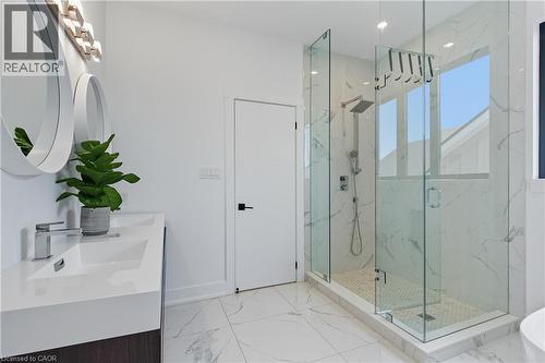 20 Ivy Crescent, Thorold, ON - Indoor Photo Showing Bathroom