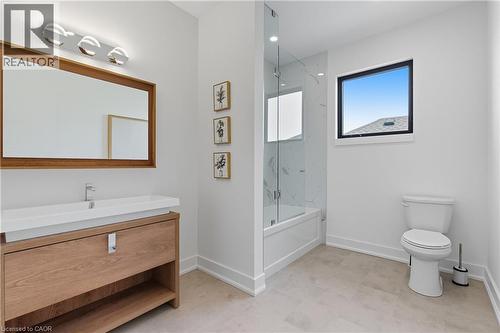 20 Ivy Crescent, Thorold, ON - Indoor Photo Showing Bathroom