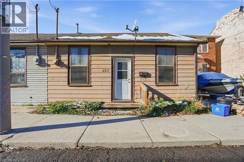 227 WELLINGTON Street N  Hamilton, ON L8L 5A7